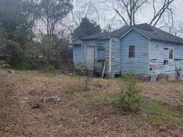 1058 Emery Hwy, Macon, GA 31217