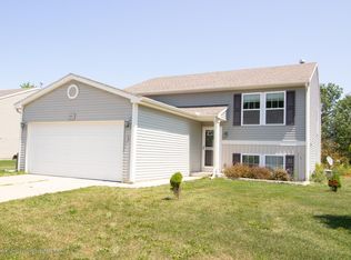 421 Spicetree Ln, Mason, MI 48854