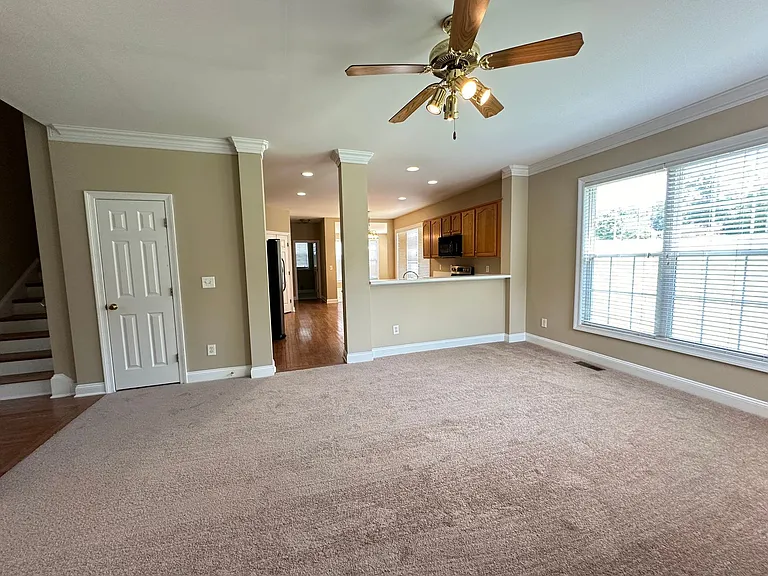 6378 Clubside Dr — Photo 5