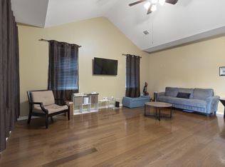 319 Westbury Ln #2A-816779, Georgetown, TX 78633
