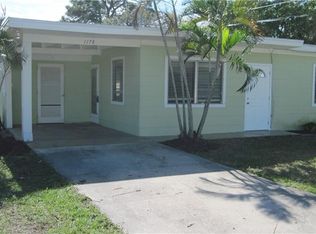 1178 NE Olive St, Jensen Beach, FL 34957