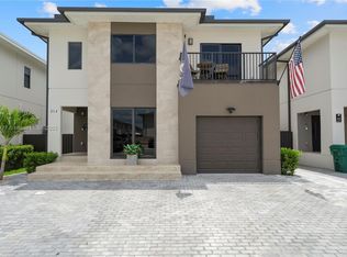 214 NW 13th Ct, Florida City, FL 33034