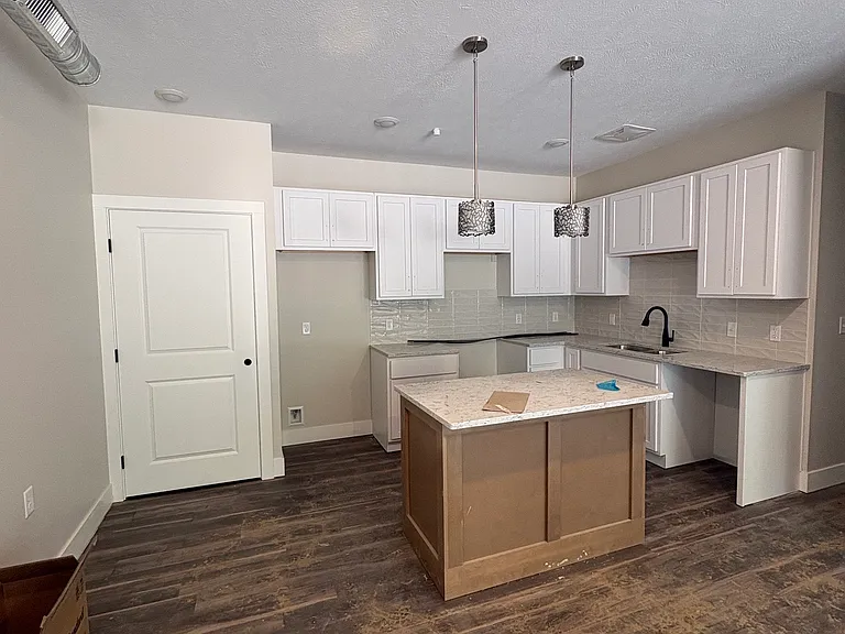 Coastal Flats — Photo 15