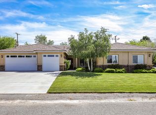 42165 Silver Puffs Dr, Lancaster, CA 93536