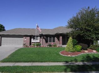 105 Regency Dr, Beatrice, NE 68310