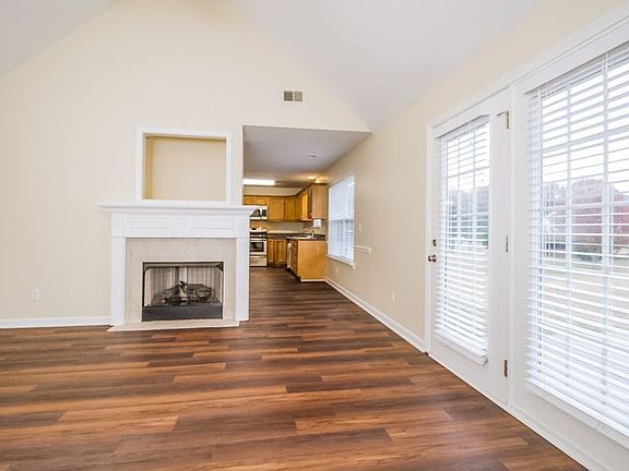 5th image of 3462 Hardwood Dr