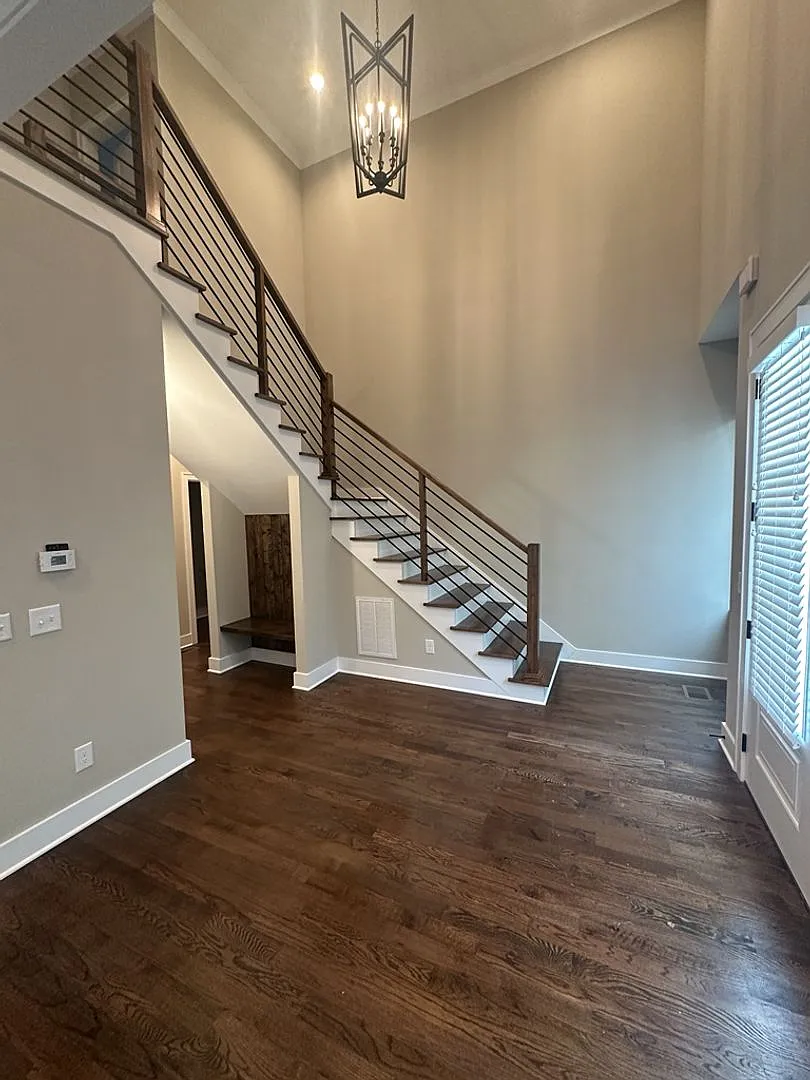 Newer Spacious 3 Bedroom 2.5 Bathroom in Hixson! $600 off first month! — Photo 3