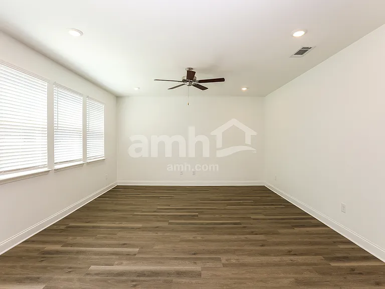93 Hickory Pointe Rd — Photo 6
