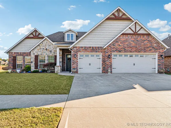 1024 E 135th Pl, Glenpool, OK 74033