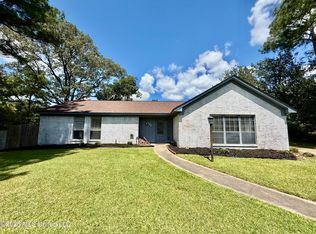 107 Diane Pl, Clinton, MS 39056