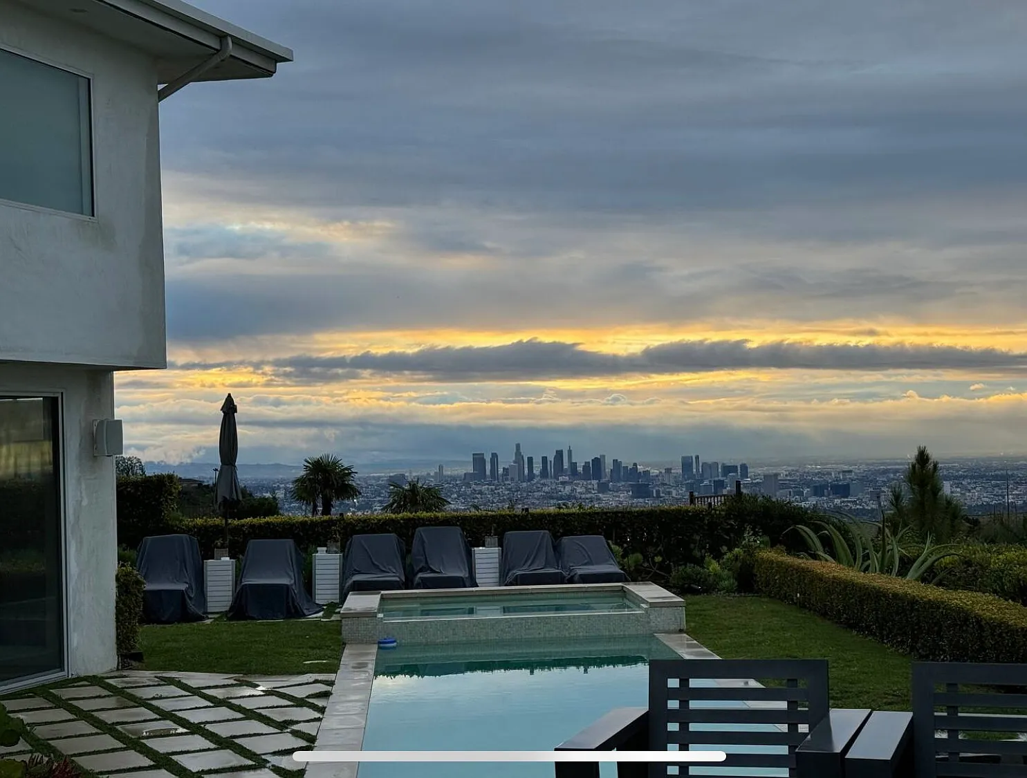 4 bed, 4.5 bath, 4444 sqft, $38,000 — Photo 4
