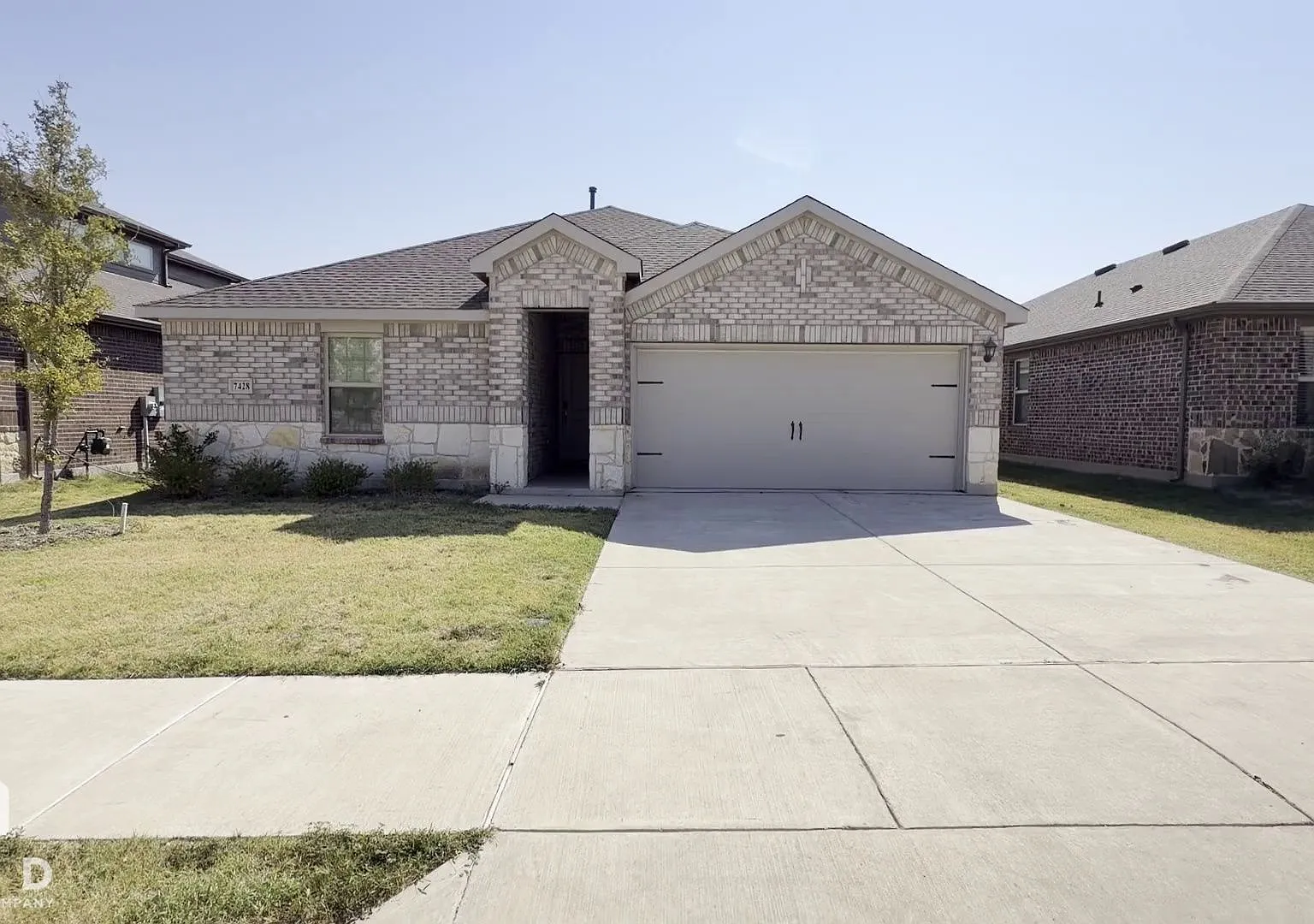 3 bed, 2.0 bath, 1447 sqft, $1,999 — Photo 1