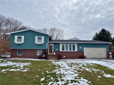 12 Aylesworth Way, Grove City, PA, 16127