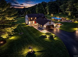 4 Debbie Court, Chester, NY 10918