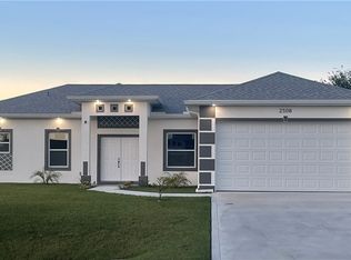 2508 45th St SW, Lehigh Acres, FL 33976