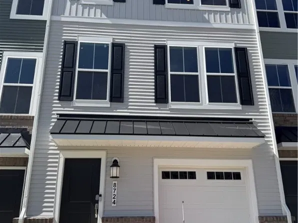 8724 Whitman Dr, Chesterfield, VA