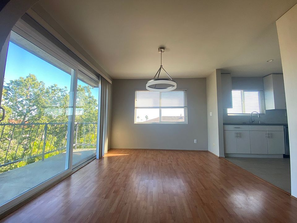 1st image of 2410 S Patton Ave #4