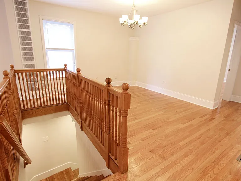 25 Aspinwall Ave #1C — Photo 13