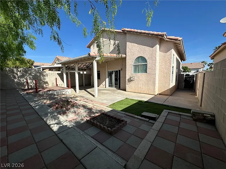 8275 Cedar Leaf Dr — Photo 25