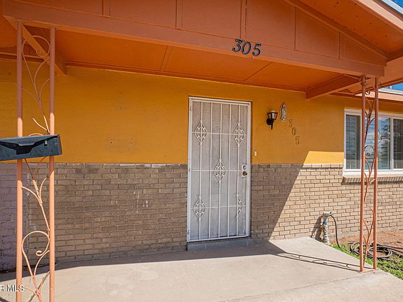 4th image of 305 Cullen Ave