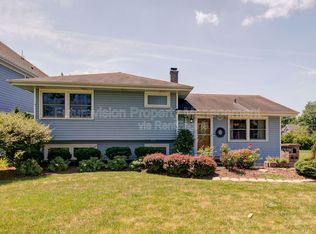 501 Lincoln Ave, Downers Grove, IL 60515