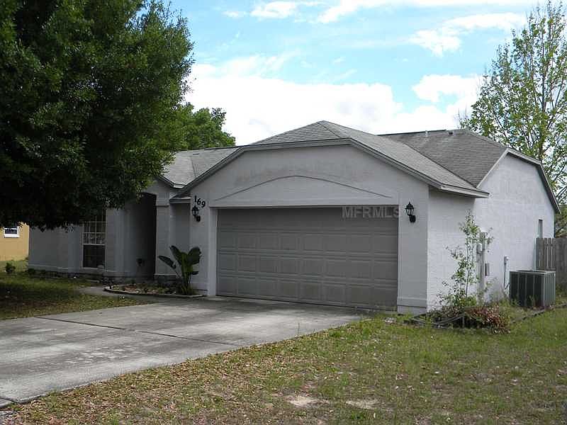 1st image of 169 Pin Oak Pl