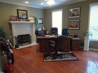 175 Willow Oak Dr, Hooks, TX 75561