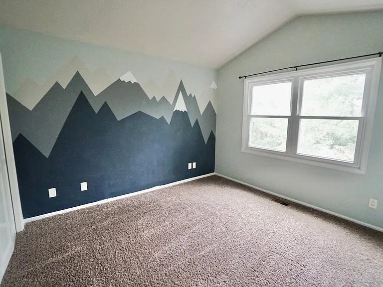 2363 S Jamaica St — Photo 13