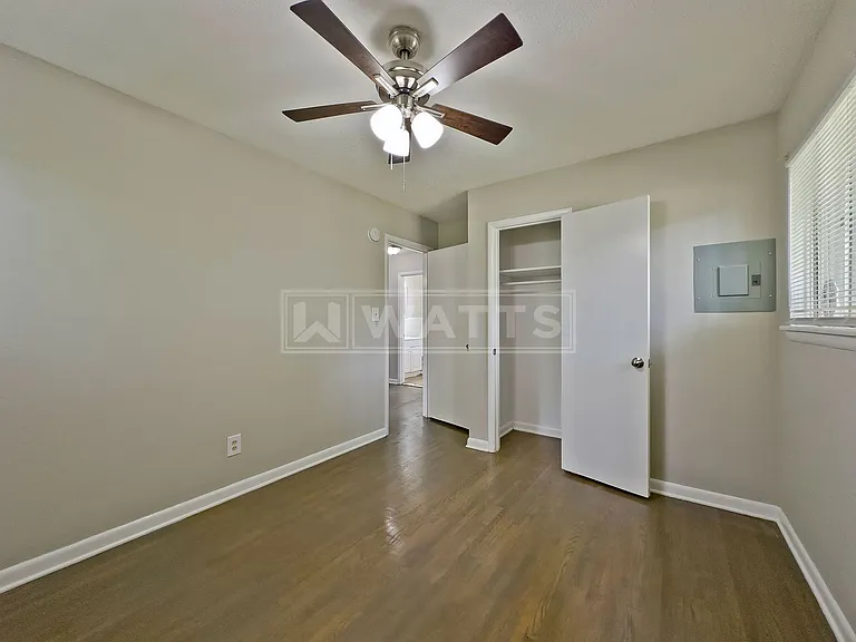 1400 Freda Dr — Photo 17