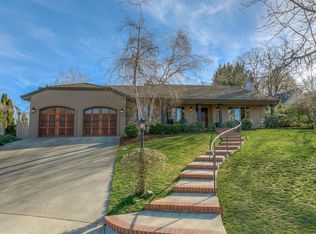 2670 Country Park Ln, Medford, OR