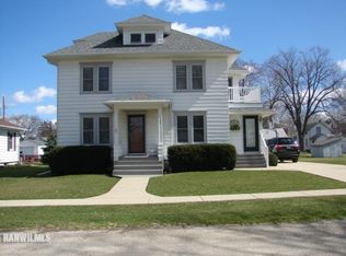 105 S 5th Ave, Forreston, IL
