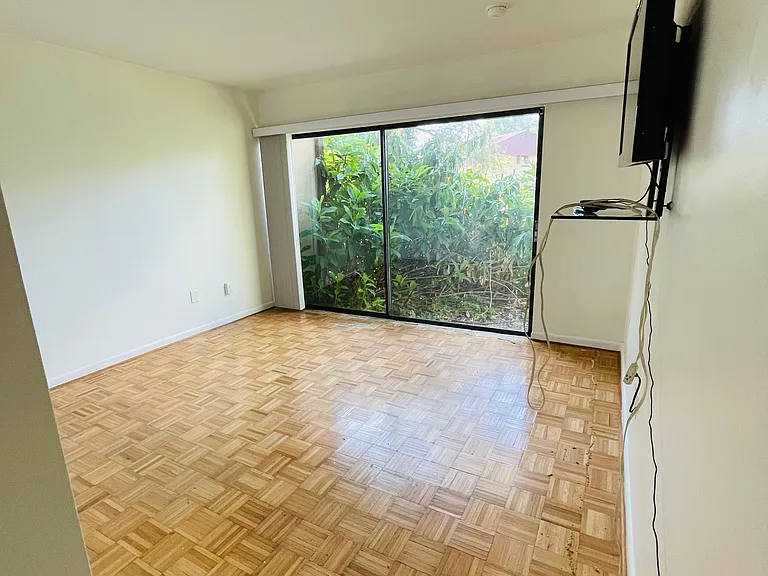 850 Village Lake Ter N #106 — Photo 12
