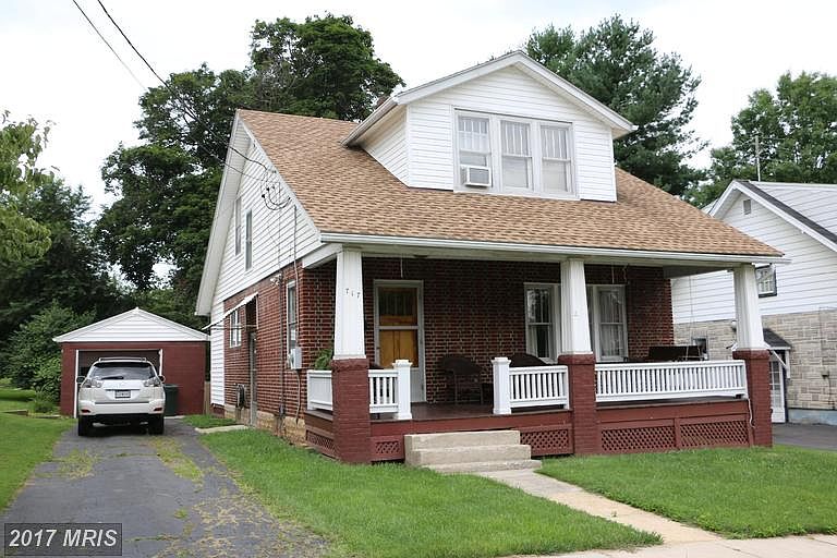 1st image of 717 Sunset Ave