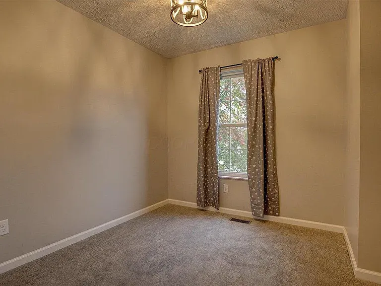1962 Manley Way — Photo 13