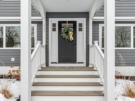 2nd image of 525 Lindell Ave