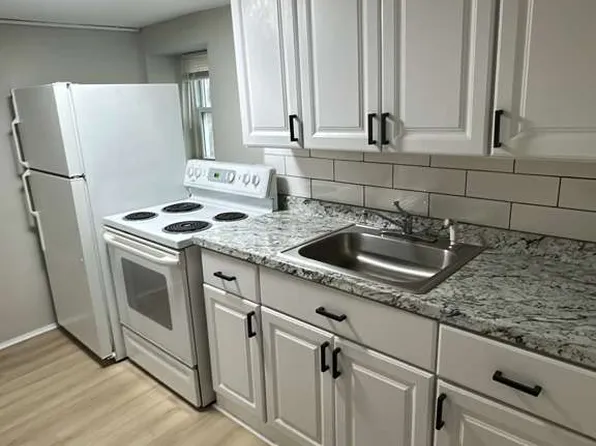 452 Mineral Spring Ave #B, Pawtucket, RI 02860