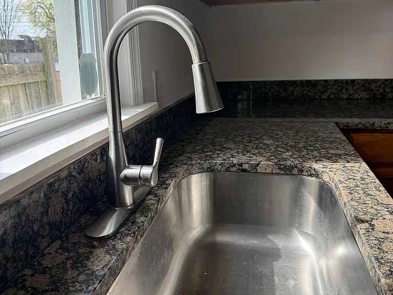 35 Harding Ave — Photo 51