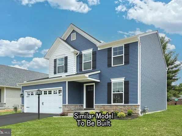 91 Long Bend Dr #156, Carlisle, PA 17015
