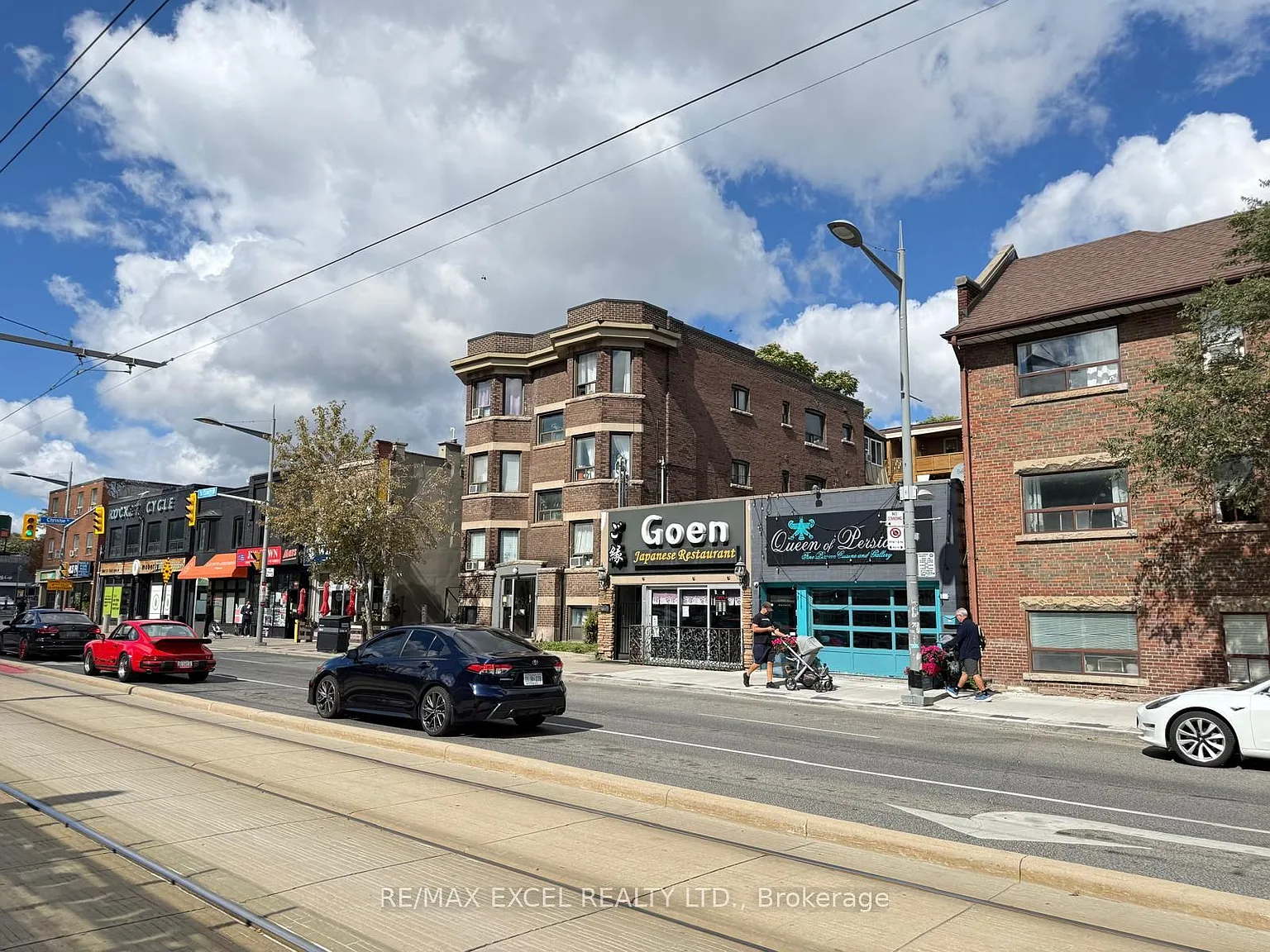 666 Saint Clair Ave W — Photo 4