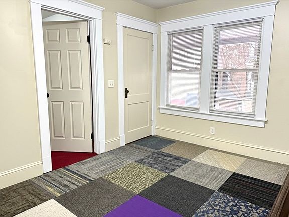 3rd image of 33-35 Ruskin St