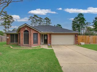 914 Garrett Dr, Magnolia, TX 77354