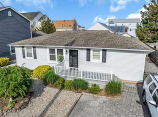 117 Waldron Rd, Toms River, NJ 08753