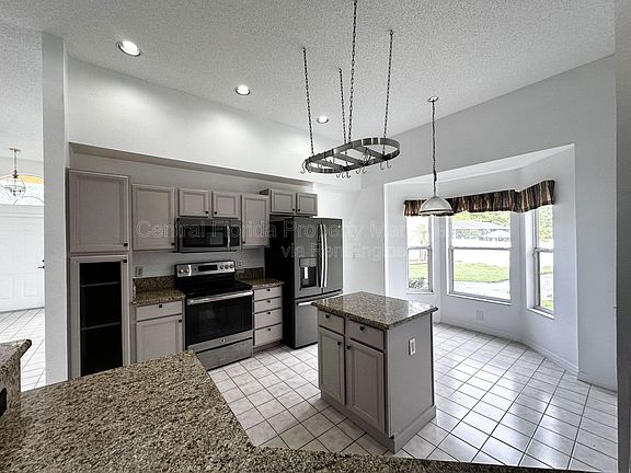 2nd image of 3880 Becontree Pl