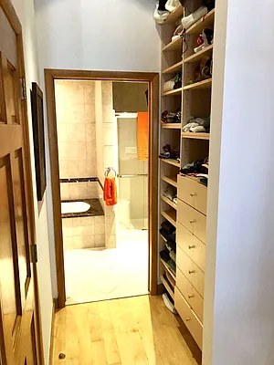 Rented by True Lofts New York LLC | media 19