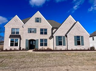 13792 High Fields Way, Olive Branch, MS 38654