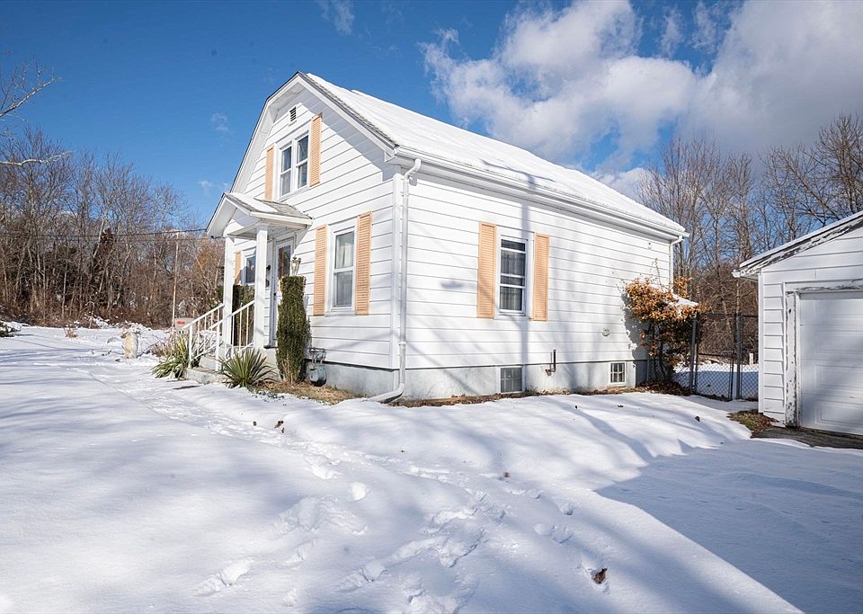 53 Buffington St, Swansea, MA 02777 Zillow