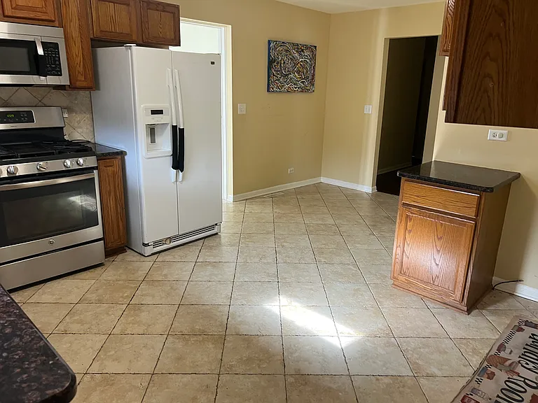 336 S Harvard Ave — Photo 10
