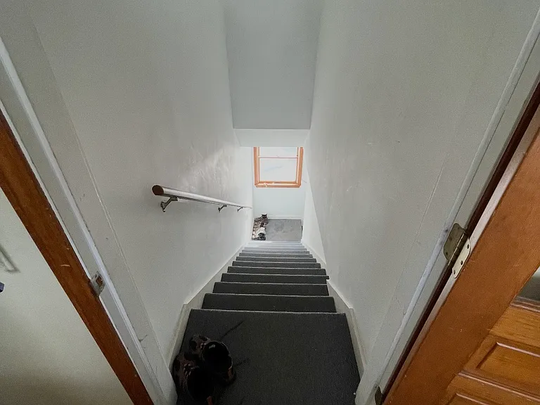 553 Main St — Photo 14