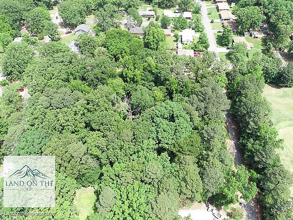 2nd image of Charbett Dr