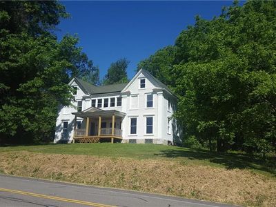 2772 County House Rd, Penn Yan, NY, 14527